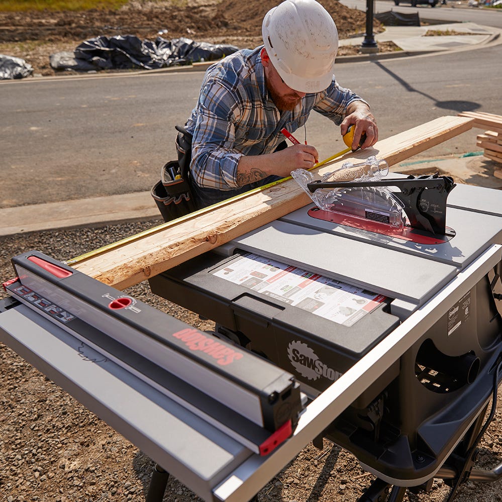 Stop outlet saw jobsite