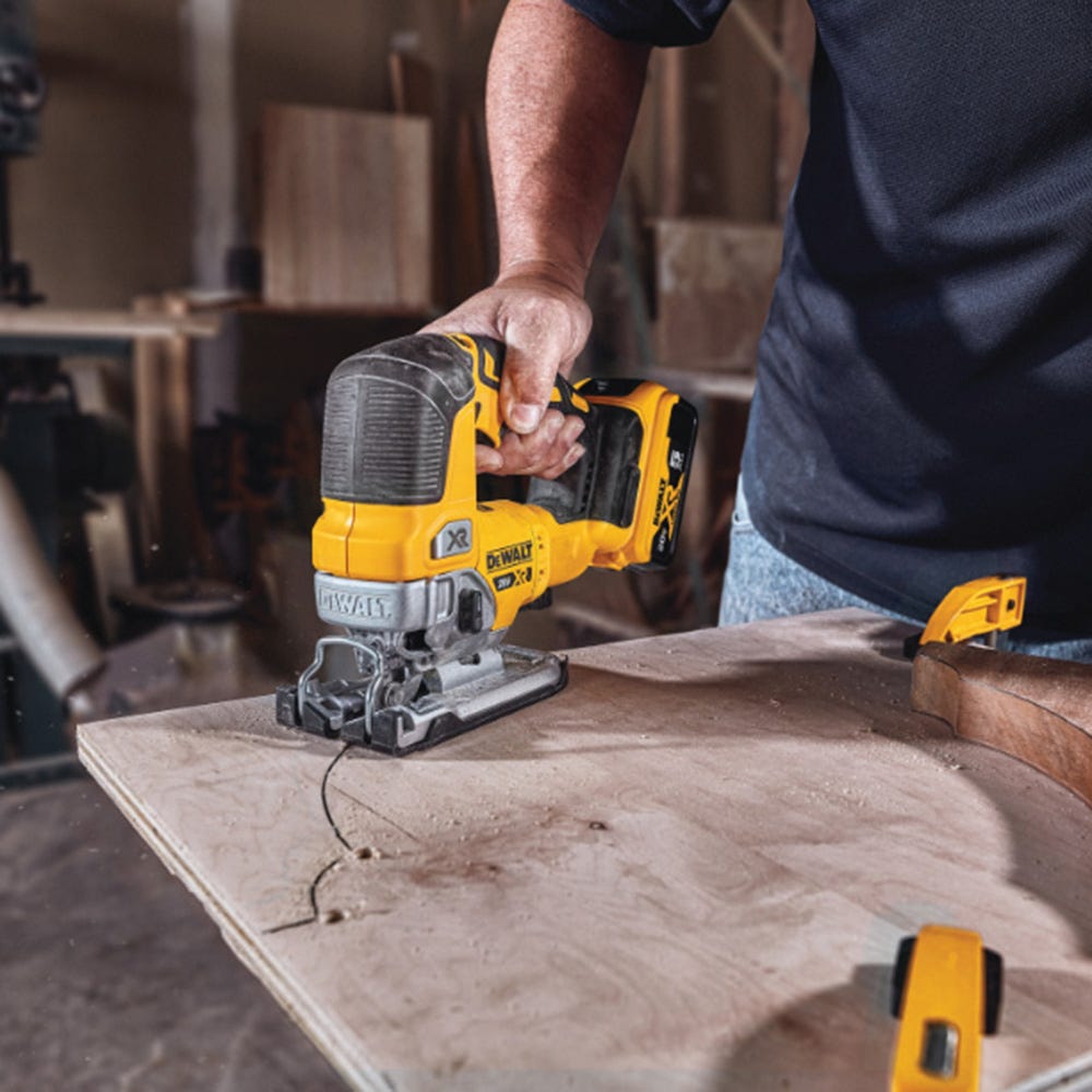 Dewalt jigsaw circle jig deals