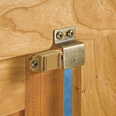 Magnetic Catch For Inset Doors, How To Make Cabinet Doors Magnetic