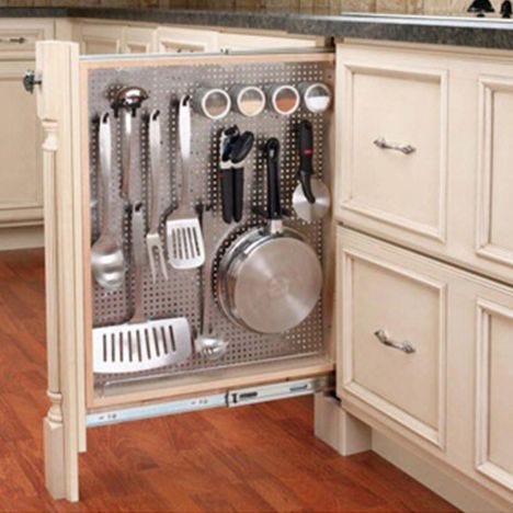 Rev-A-Shelf Filler Pullout Organizer w/Stainless Steel