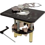 Complete system includes the Incra Master Lift II, 5 reducing rings, and the lift crank
