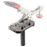 Rockler Dog Hole Auto-Adjust Clamp Plate