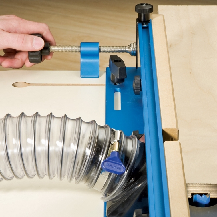 Micro Adjuster for Router Table Fence  - full pic 