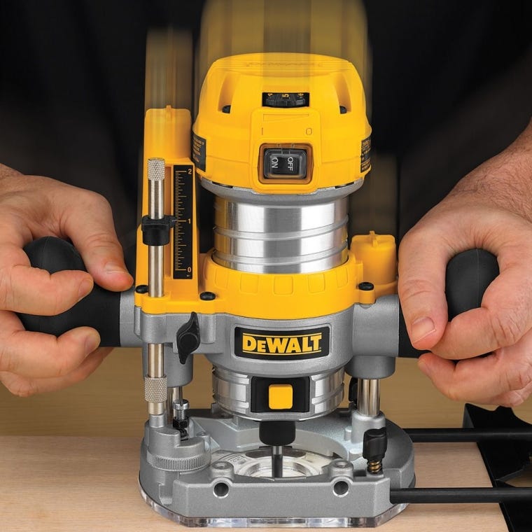 DeWalt DWP611PK Compact Router  - full pic 