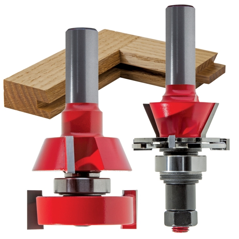 Freud&reg; 99-762 Shaker Stile and Rail Router Bit - 1-11/16" Dia x 1/2" Shank - main pic