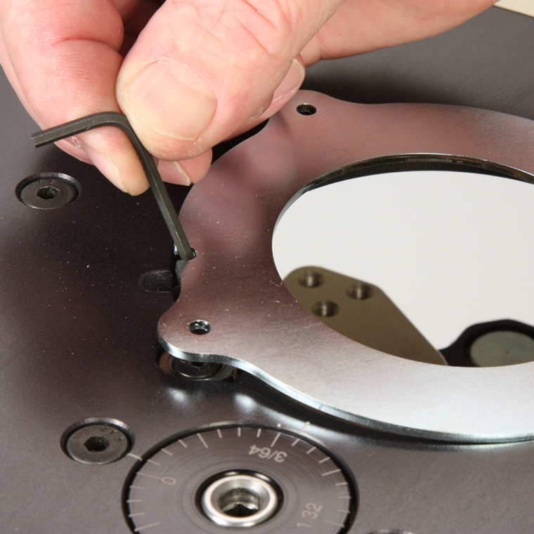 Incra Mast-R-Lift-II-R Designed for Rockler Tables - full pic 