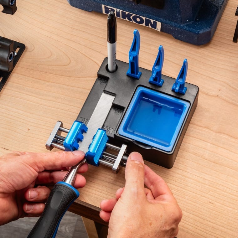 Rockler Grinding and Honing Jig with Guide - full pic 