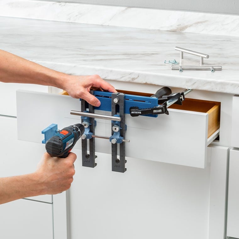 Rockler Jig-It Knob and Pull Pro Drilling Guide - full pic 