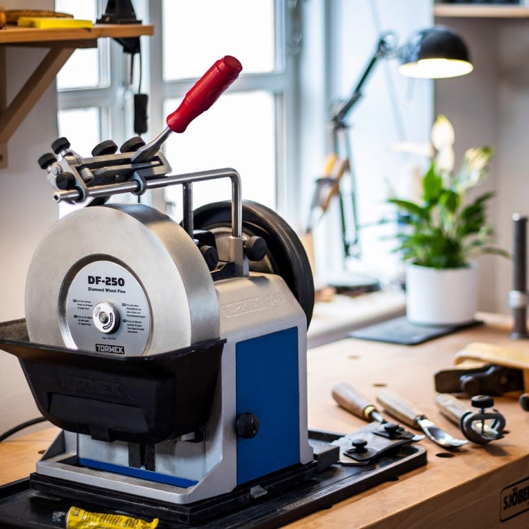 Tormek T-8 Sharpening System - full pic 
