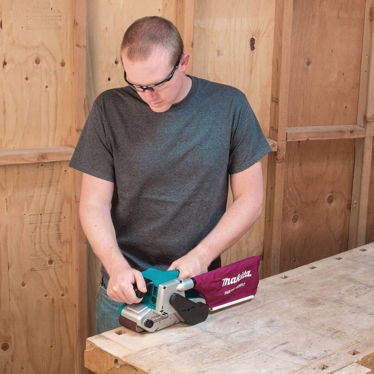 Makita 9903 8.8 Amp 3'' x 21'' Variable Speed Belt Sander with Cloth Dust Bag - full pic 