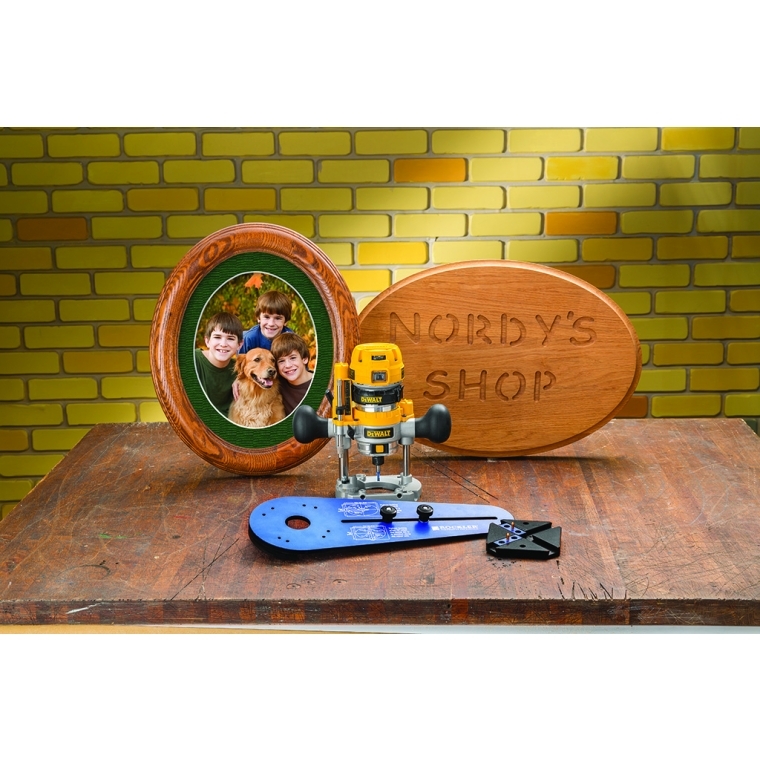 Rockler Ellipse/Circle Cutting Jig for Compact Routers - full pic 