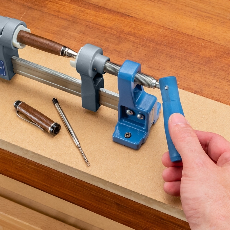 Rockler Self-Centering Drill Press Vise with Rockler Pen Press - full pic 