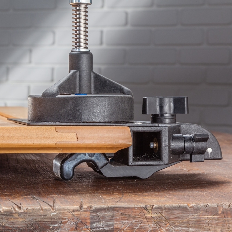 JIG IT&reg; Concealed Hinge Drilling Guide - full pic 
