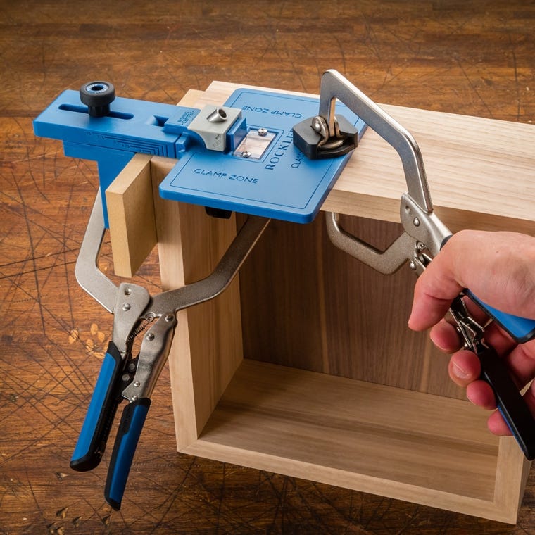 Corner Key Doweling Jig with Set of 3 Drill Bits - full pic 