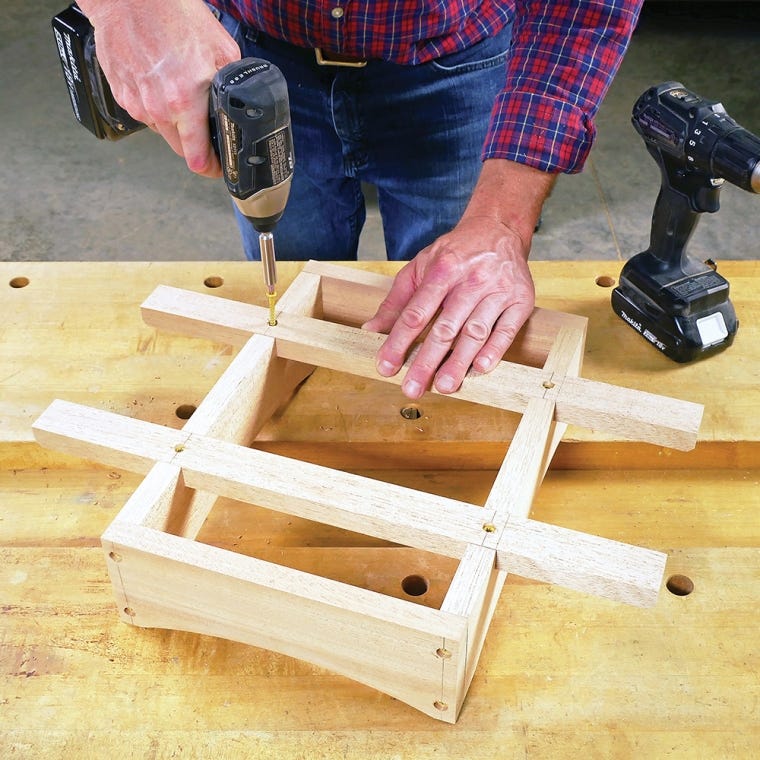 Rockler Bar-Height Adirondack Table Plan with Cardboard Templates - full pic 