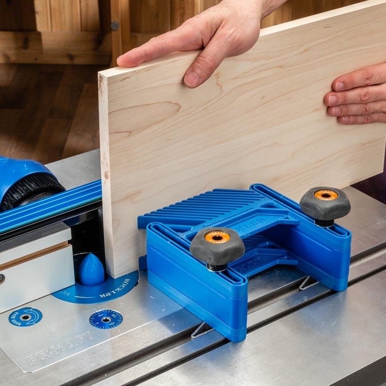 Rockler Adjustable Double Table Featherboard - full pic 