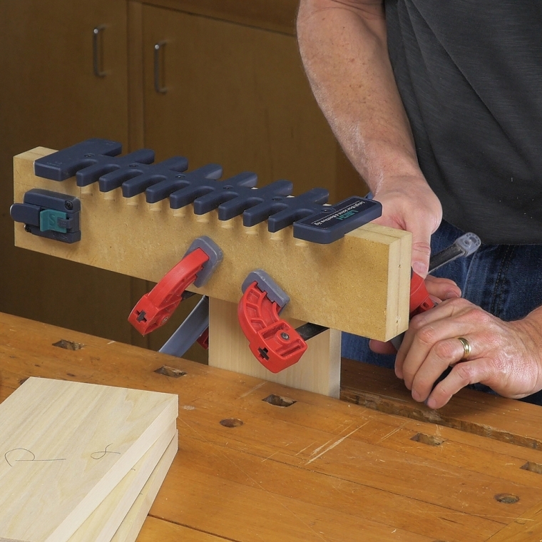 Leigh B975 Box Joint and Beehive Jig - full pic 