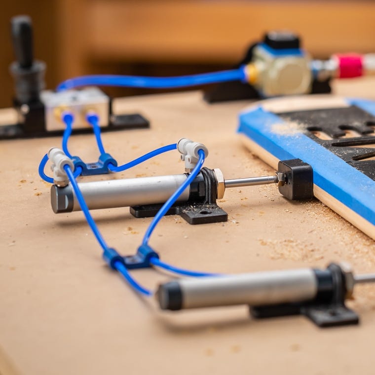 Rockler Pneumatic Clamping System - full pic 