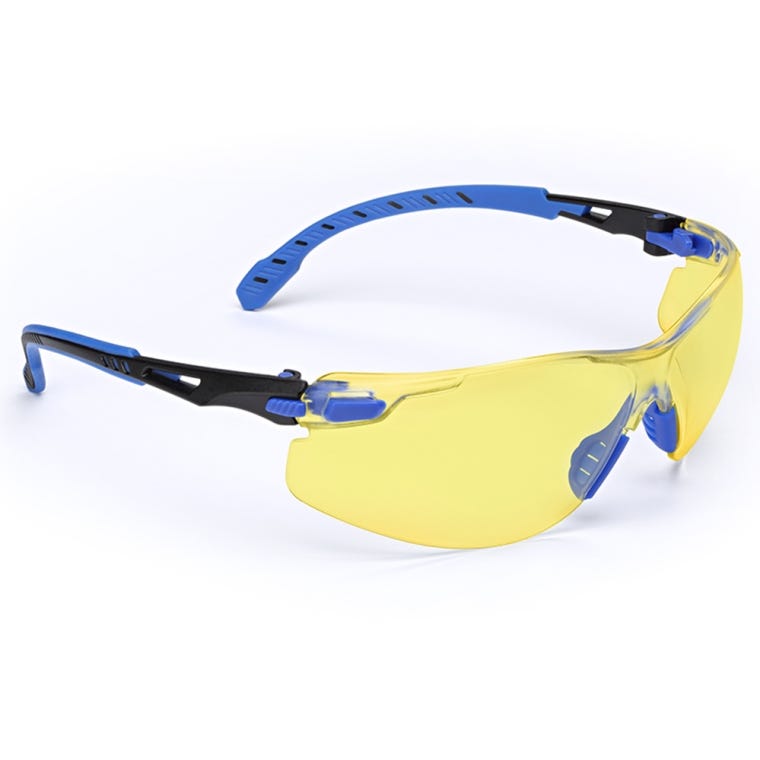 3M Solus 1000-Series Safety Glasses, Amber Lens with Scotchgard Anti-Fog - full pic 