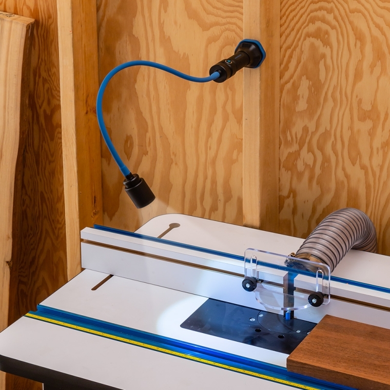 Rockler Magnetic LED Task Light - full pic 