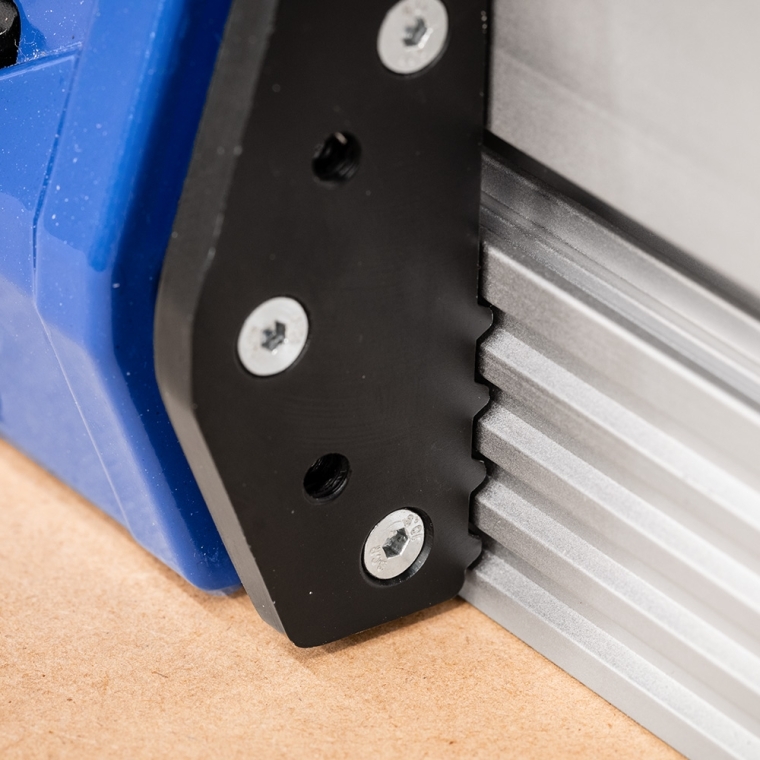 Rockler Miter Saw Fence System with Micro-Adjust Flip Stop - full pic 