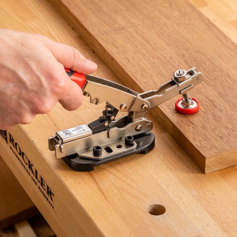 Rockler Dog Hole Auto-Adjust Clamp Plate - full pic 