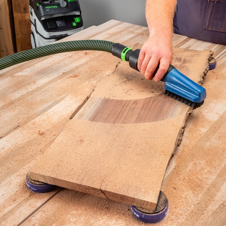 Dust Right Click-Connect Bench Brush and Dock - full pic 