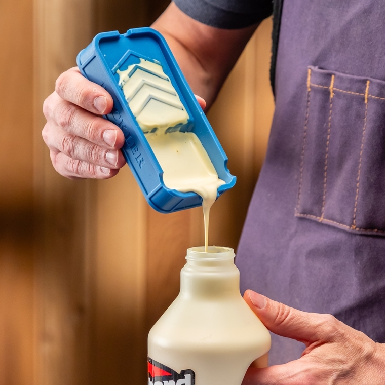 Rockler Mini Glue Roller with Silicone Tray - full pic 