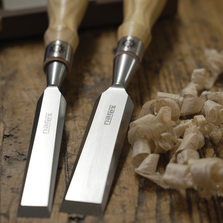 Narex Richter Bevel Edge Chisels - full pic 