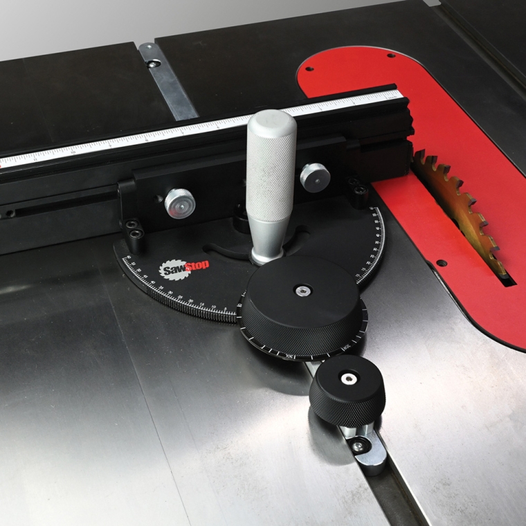 SawStop Revolution Miter Gauge - full pic 
