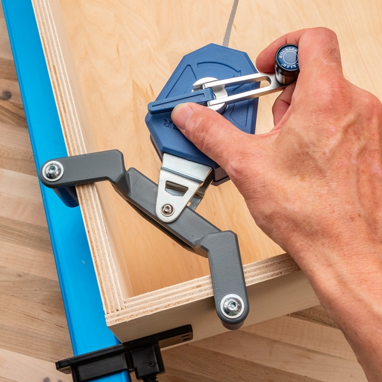 Rockler Square-It Box-Squaring Clamp - full pic 