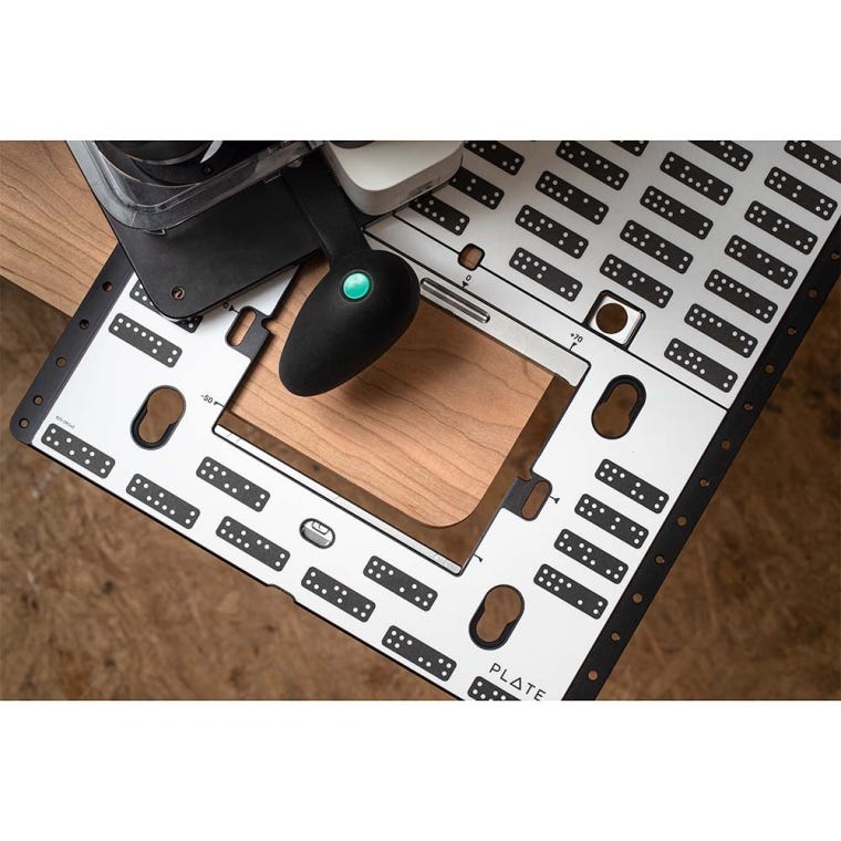 Shaper Origin Handheld CNC Router with Plate and Workstation Packages - full pic 