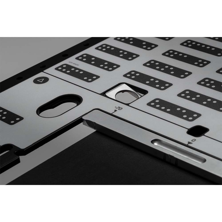 Shaper Origin Handheld CNC Router with Plate Packages - full pic 