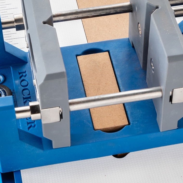 Rockler Self-Centering Drill Press Vise - full pic 