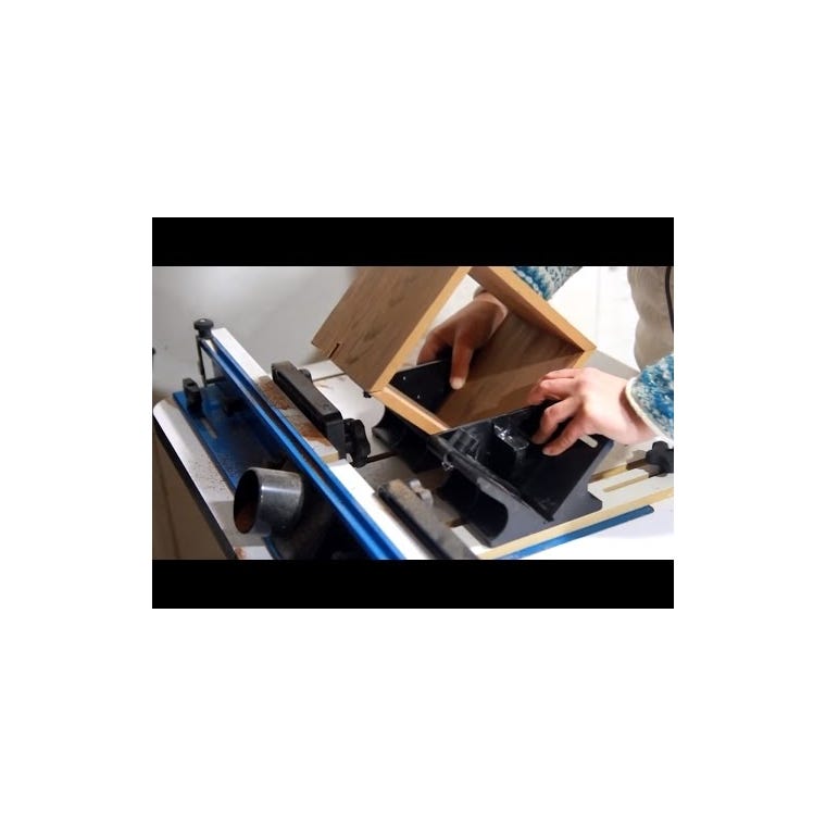 Rockler Router Table Spline Jig - main pic