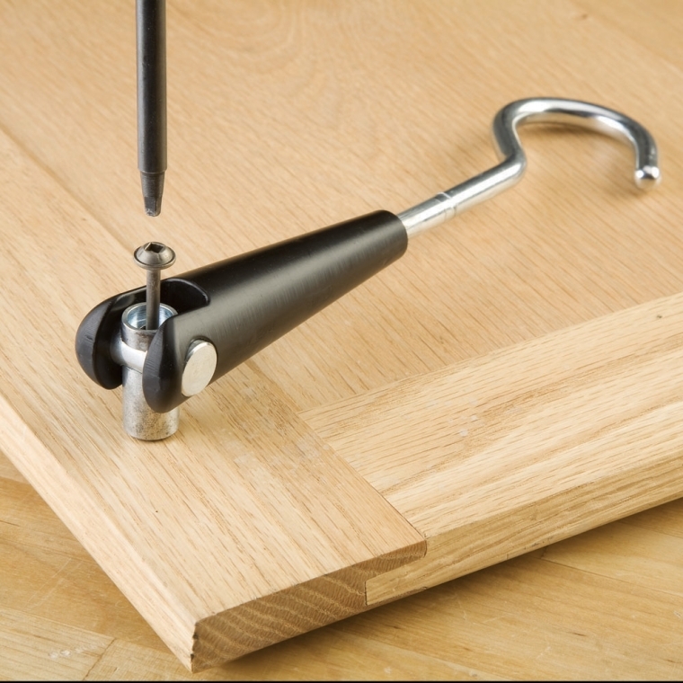 Rockler Sure-Hook Universal Mount - full pic 