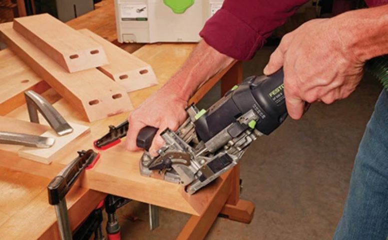 cutting hole in frame joinery with festool domino