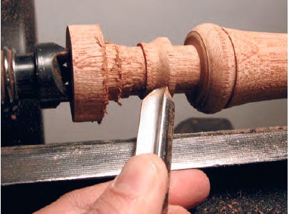 Cutting screwdriver handle cap shape with spindle gouge
