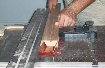 Cutting rolling pin core with a space for the rod