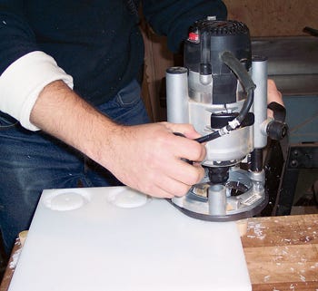 Assembling entertainement center cabinet base parts