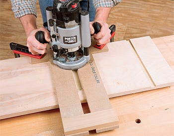 Plowing dadoes in router table