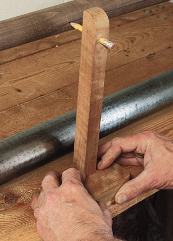 Marking mortise lines with a lathe jig