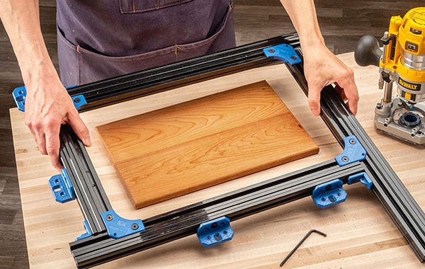 adjusting dimensions of juice groove router jig