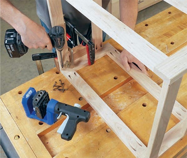 assembling cabinet with pocket screws
