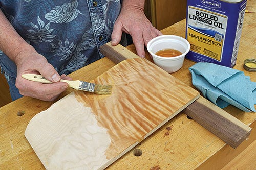 How to Use Linseed Oil for Wood