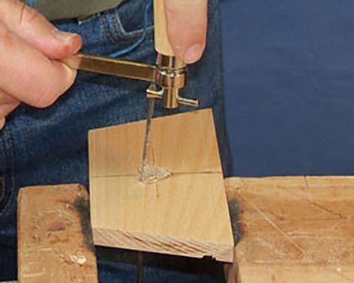 Cutting interior arch with a coping saw