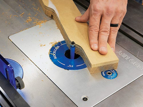 Rounding out a curve with a flush-trim bit