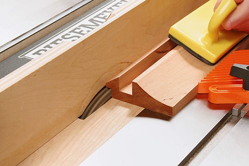Using dado to cut a rabbet edge on picture frame for glass installation