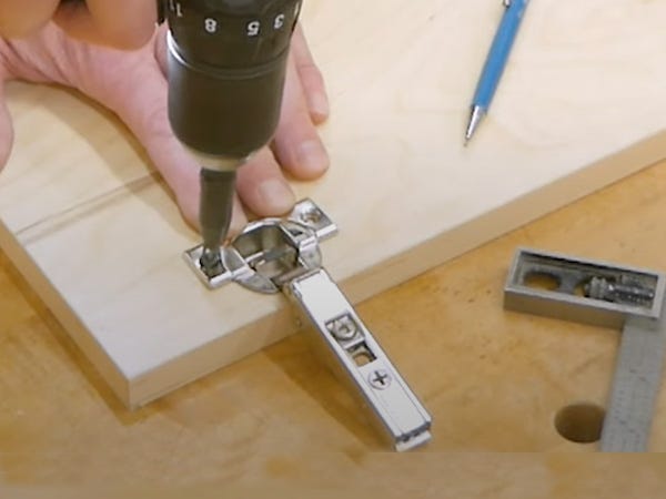 attaching a european hinge