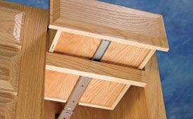 center mount drawer slide